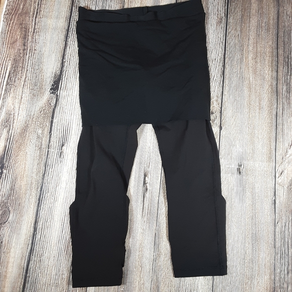 lululemon athletica Pants - Lululemon Wunder Under SE Dance pant skirt size 8